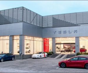 特斯拉高雄服務體驗中心 Tesla Center 開幕，Model 3 白色內裝現貨車下週開放現場預定_網頁設計公司